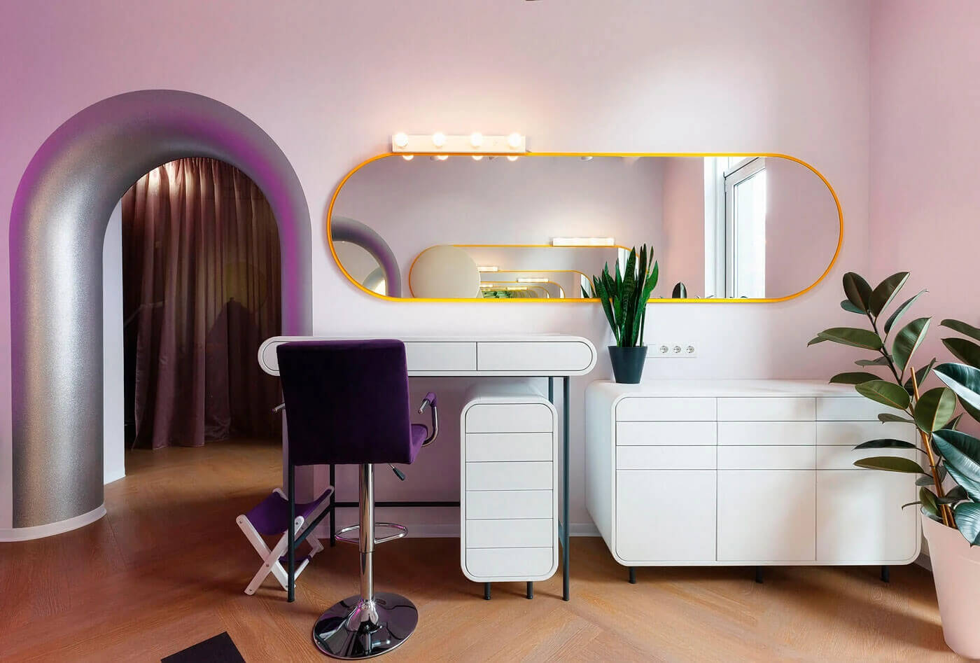 Beauty salon interior design, practical advice