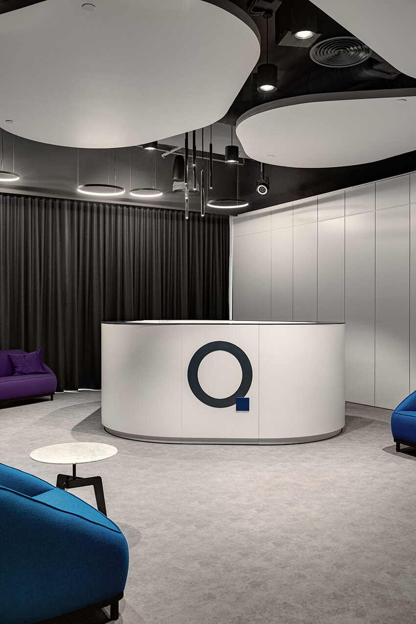 Quoroom 12 1